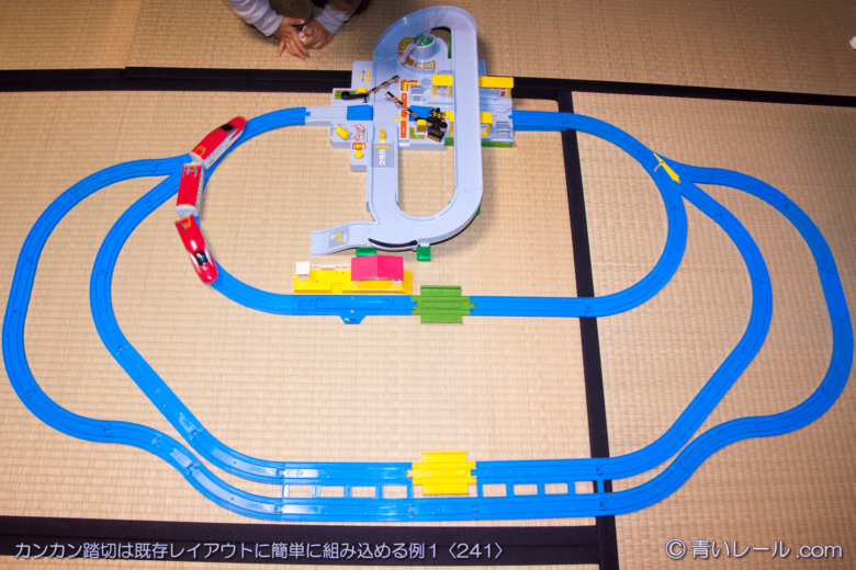 put-kankan-railroad-crossing_02